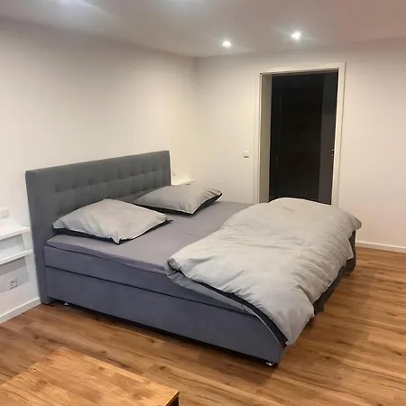 1 Creidlitz Links Apartment Coburg